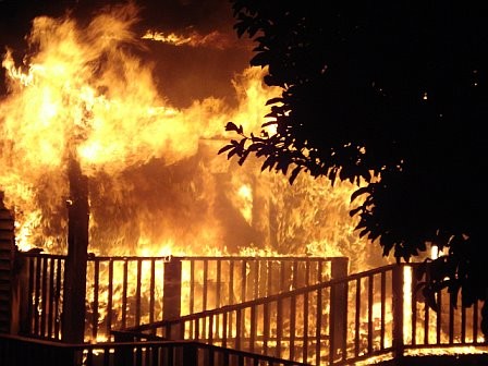 DUNCAN ST FIRE SEPT 2009