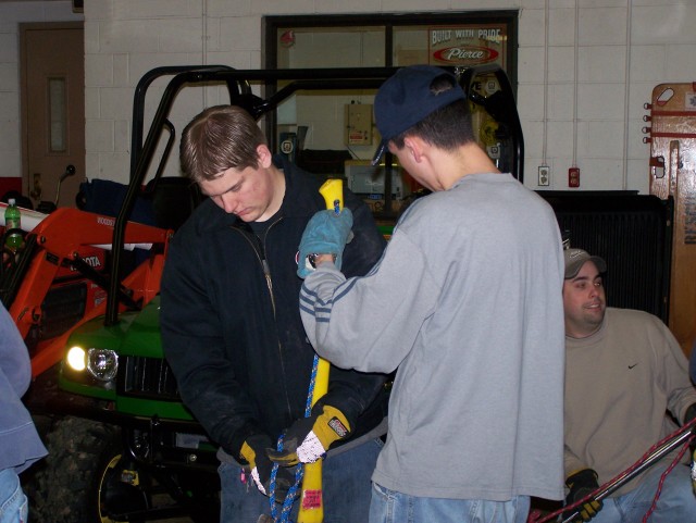 ROPE AND KNOTS CLASS JANUARY 2007