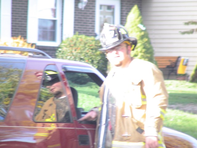 FF Broome Reporting to the Command Post getting instructions from Gavin